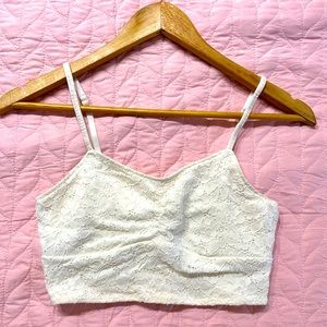 Express Cute lace crop top